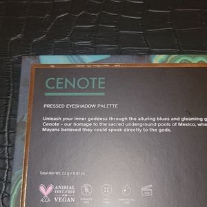 Hipdot eyeshadow palette